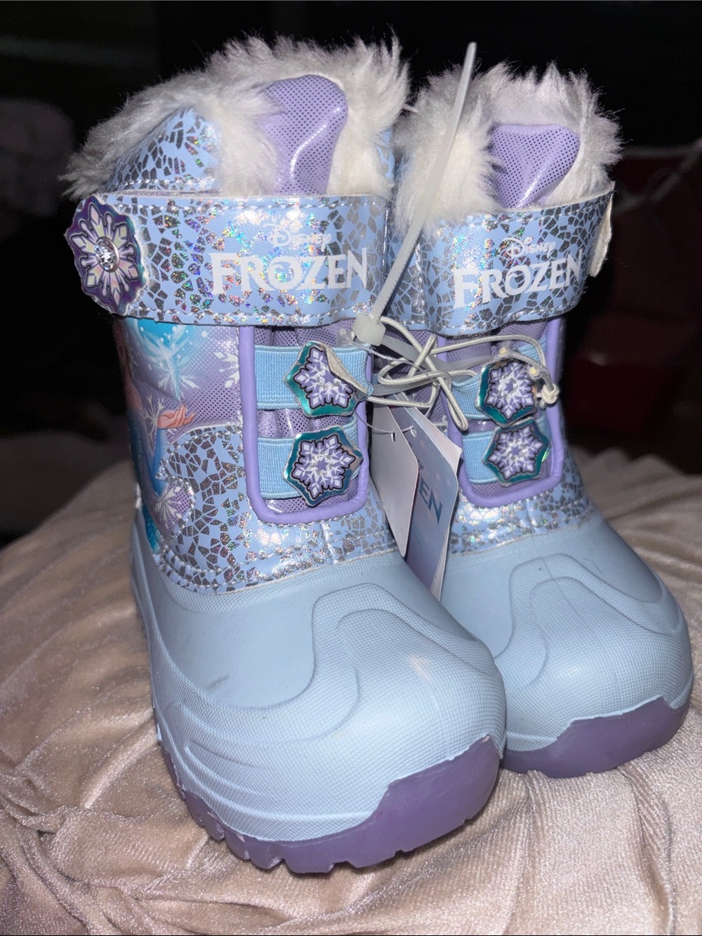 Disney Frozen Lilac & Light Blue Girls Snow Boots size 7